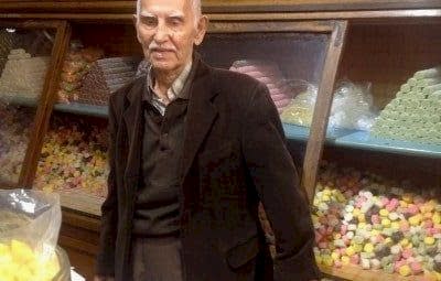 TARIHE TANIKLIK EDEN ŞEKERCI DÜKKANI : ALTAN ŞEKERLEME